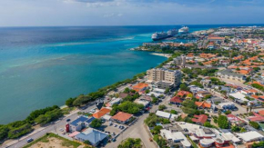 LUX 10BR 10BA Pool Beach Front Villa Playa by Bocobay